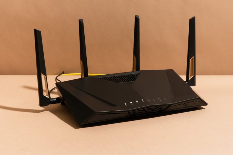 Thorough Analysis On The 5G Routers